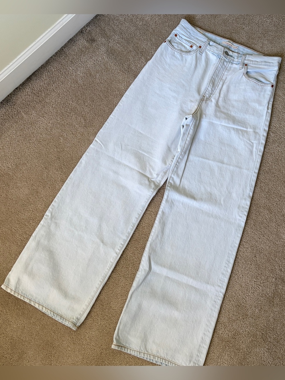 Levi’s Light Blue Women’s Ribcage Wide Leg Denim